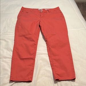 Mineral Red Ankle-Length Cropped Jeans with Straight Leg